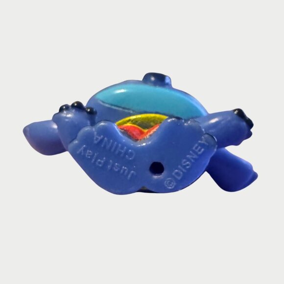 Disney Doorables Surf Shack Playset – Stitch Mini Figure, Common (Surf Variant) - Picture 5 of 6